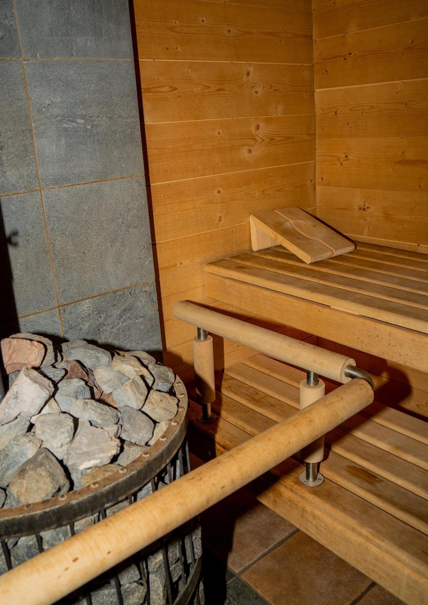 Doodle'S Amazing Chalet -Walensee - Flumserberg - Churfirsten - Heidiland - Pool - Sauna Mols Exterior photo