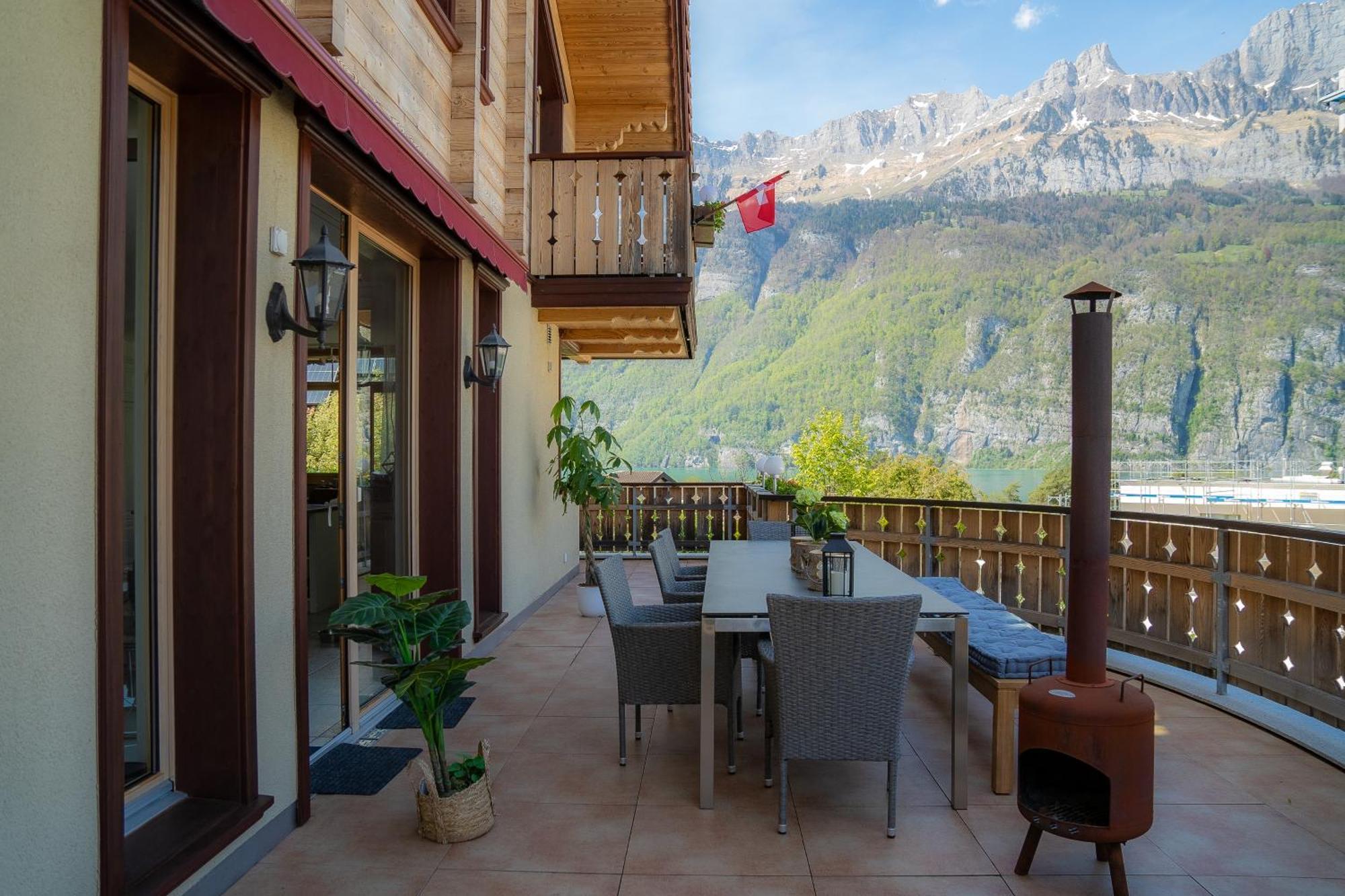 Doodle'S Amazing Chalet -Walensee - Flumserberg - Churfirsten - Heidiland - Pool - Sauna Mols Exterior photo