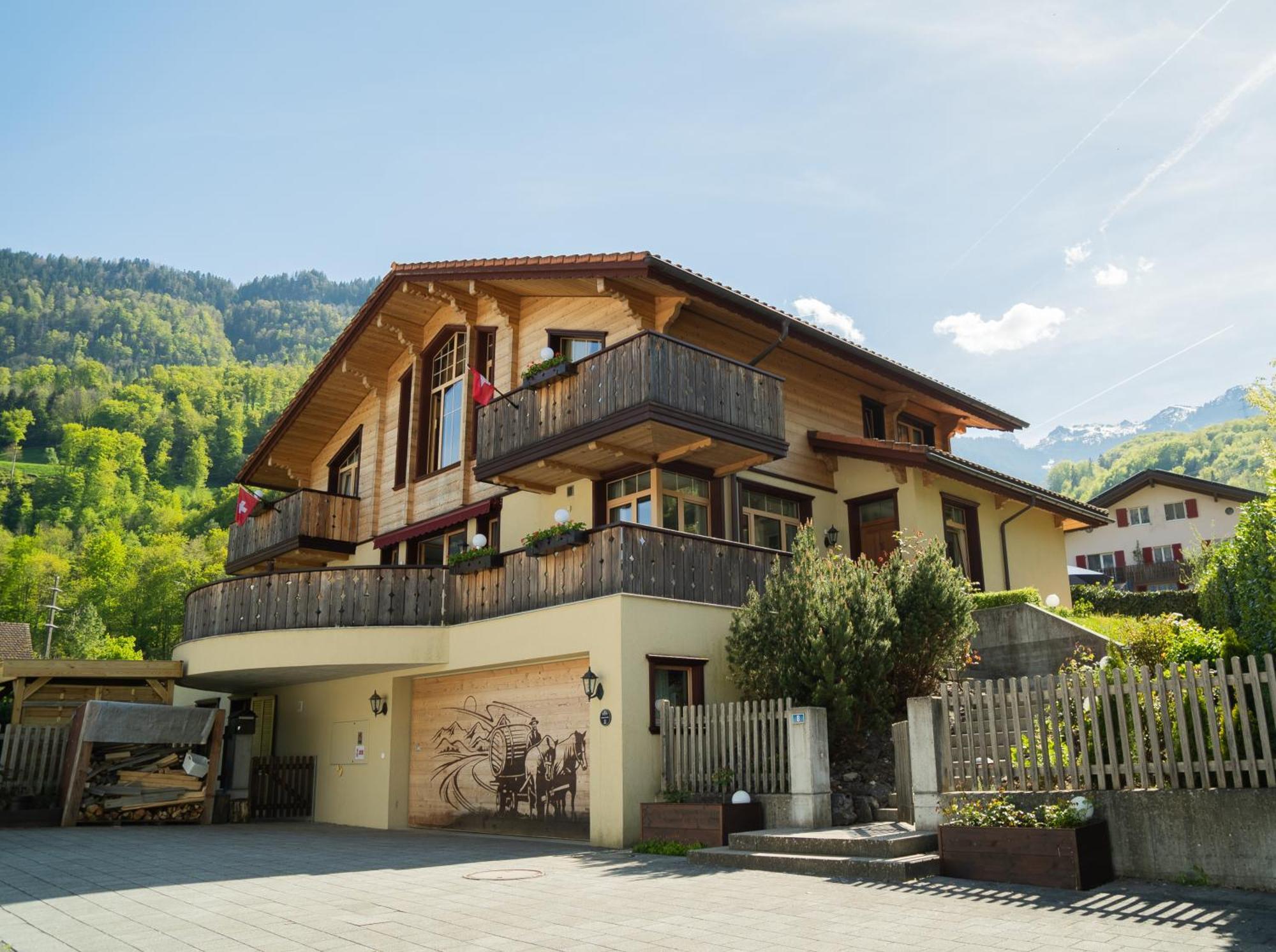 Doodle'S Amazing Chalet -Walensee - Flumserberg - Churfirsten - Heidiland - Pool - Sauna Mols Exterior photo